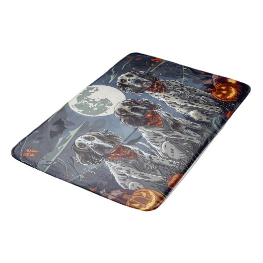 English Setter Halloween Spooky Badematte (Schrägansicht)