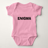 ENIGMA BABY STRAMPLER (Vorderseite)