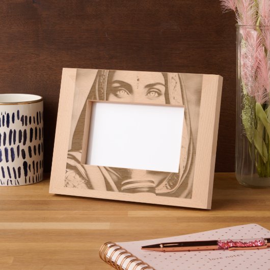 Enigmatische Schönheit: Design der orientalischen  Geätzte Rahmen (Links)