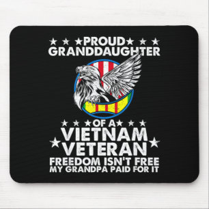 Enkelin eines Veteranen Freiheit ist nicht OpaGr Mousepad