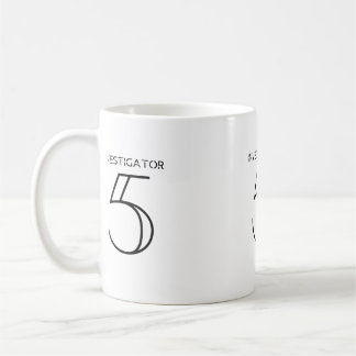 Enneagramm 5 - Die Tasse des Ermittlers