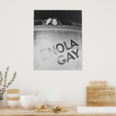 Enola Gay Poster (Küche)