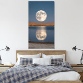 enormous moon was reflected in the lake leinwanddruck (Insitu (Schlafzimmer))