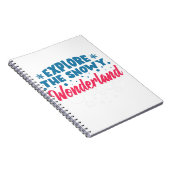Entdecken Sie das Snowy Wonderland Notizblock (Rechte Seite)