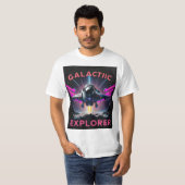 "Entdecken Sie Jenseits: Galactic Explorer" T-Shirt (Vorne ganz)