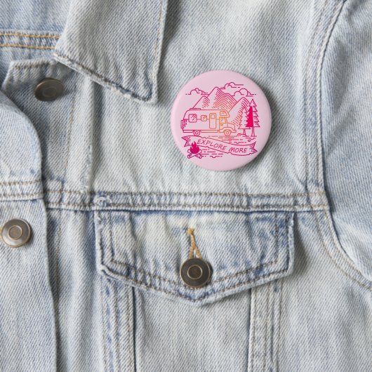 Entdecken Sie mehr Rosa Camper Van Mountain Nature Button (Beispiel)