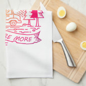 Entdecken Sie mehr Rosa Camper Van Mountain Nature Geschirrtuch (Viertel Falte)