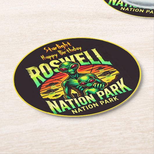Entdecken Sie UFO Lore in Roswell! Runder Pappuntersetzer (Angewinkelt)