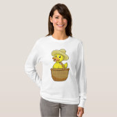 Ente als Bauer mit Körbchen T-Shirt (Vorne ganz)