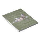 Ente auf dem Notepad Notizblock (angewinkelt)