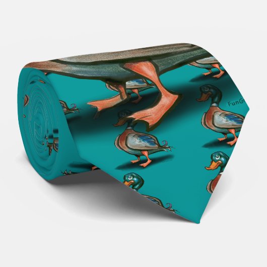 Ente Krawatte (Gerollt)