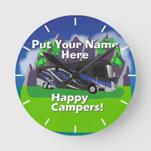 Entegra Aspire RV Blue Happy Camper Design Runde Wanduhr