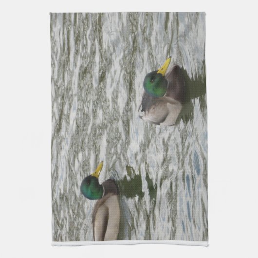 Enten in einem Teich Geschirrtuch (Vertikal)