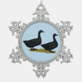 Enten: Schwarze Cayugas Schneeflocken Zinn-Ornament (Vorderseite)