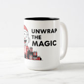 Entfalte die magische Weihnacht Zweifarbige Tasse (VorderseiteRechts)