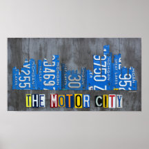 Entfernen Sie die Motorcity Skyline-Lizenzplakette