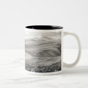 Entfernte Ansicht des Aconcagua-Vulkans Zweifarbige Tasse