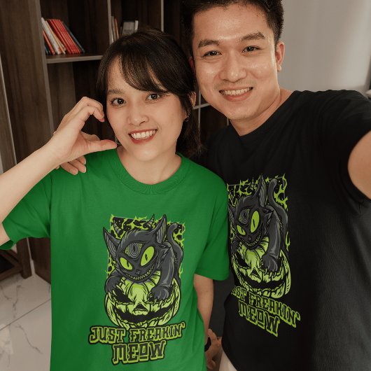 Entfesseln Sie die Dunkelheit mit dem bösen Katzen T-Shirt