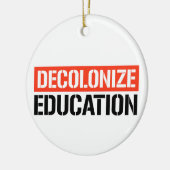Entkolonialisierung der Bildung Keramik Ornament (Links)