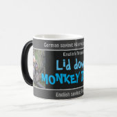 Entkommen, Affe tot - albern übersetzt Deutsch! Verwandlungstasse (Vorderseite Links)