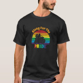 Entlang des Rainbow-Sonnenuntergangs des Pride 70 T-Shirt (Vorderseite)