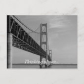 entlang Mackinac Bridge Grayscale Postkarte (Vorderseite)