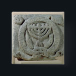 Entlastung, die ein menorah darstellt button<br><div class="desc">Die Entlastung der jüdische Schule,  die ein menorah,  von Umm Qeis darstellt (altes Gadara) Jordanien (Basalt) gelegen am Louvre,  Paris,  Frankreich. Die Entlastung,  die ein menorah,  von Umm Qeis darstellt (altes Gadara) Jordanien wurde um das 6. Jahrhundert geschaffen.</div>
