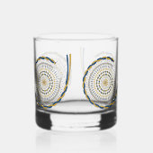enträtselnd whiskyglas (Links)