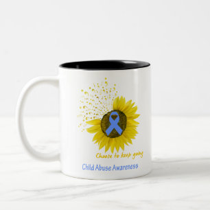 Entscheiden Sie sich dafür, das Bewusstsein für  Zweifarbige Tasse