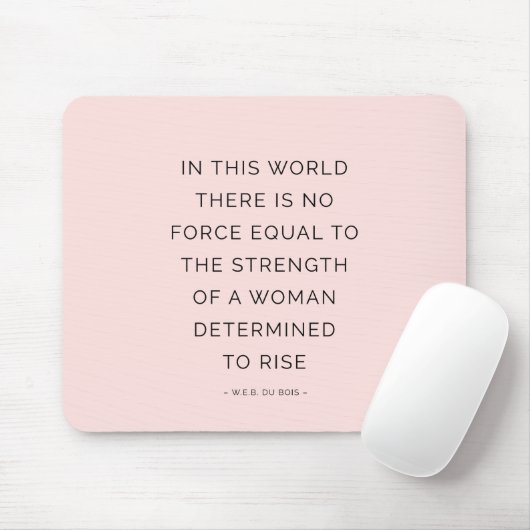 Entschlossene Frau, die Zitat-rosa Schwarzes Mousepad (Mit Mouse)