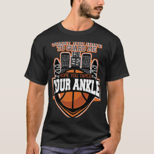 Entschuldige, dass du mich bewachen musst, deinen T-Shirt