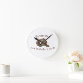 Entschuldigen Sie...Ihr Vogelzuführung ist leer Runde Wanduhr (Zuhause)