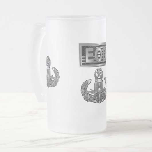 Entsorgung explosionsfähiger Sprengkörper des EOD Mattglas Bierglas (Vorderseite Links)