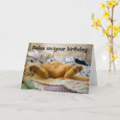 Entspannen Sie sich auf Ihrer Katzen-Grußkarte des Karte (Gelbe Blume)