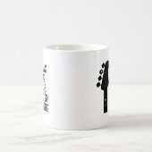 Entspannen Sie sich beim Bass Player bei sonniger Kaffeetasse (Mittel)