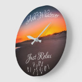 Entspannen Sie sich einfach mit den gefallenen Zah Große Wanduhr (Winkel)