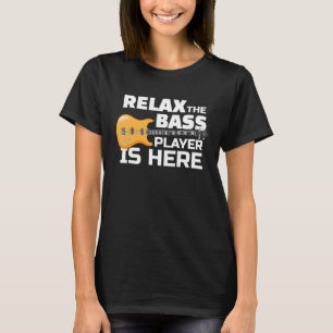 Entspannen Sie sich im Bass Player bei einem Bassi T-Shirt