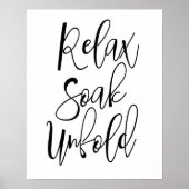 Entspannen Sie sich in der Badewanne mit einem Kun Poster (Vorne)