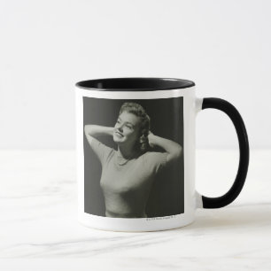 Entspannende Frau Tasse