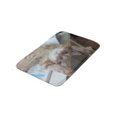 Entspannende Miezekatze Badematte (Schrägansicht)
