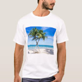 Entspannte Seascape-Aussicht mit Palmen am Strand T-Shirt (Vorderseite)