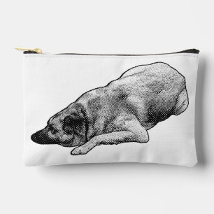 Entspannter Dots-Hund teilt sanfte festliche Elega Zubehörtasche