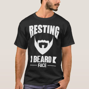 Entspanntes Bartgesicht-Quote-Designs für Männer m T-Shirt