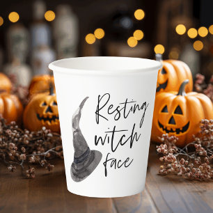 Entspanntes Hexengesicht Frohes Halloween Lust Pappbecher