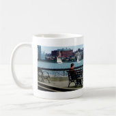 Entspannung durch die Manhattan-Skyline Kaffeetasse (Links)