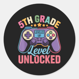 Entsperrtes Shirt der 5. Stufe - Gamer wieder auf Runder Aufkleber
