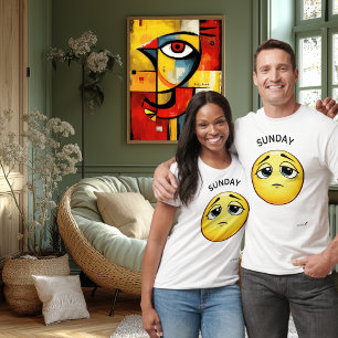 Enttäuschtes Emoji   Sonntag-Stimmung-Design T-Shirt