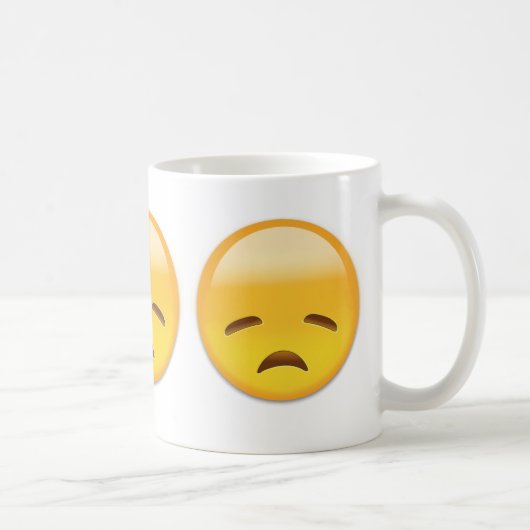 Enttäuschtes Gesicht Emoji Kaffeetasse (Rechts)