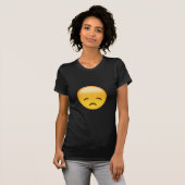 Enttäuschtes Gesicht Emoji T-Shirt (Vorne ganz)