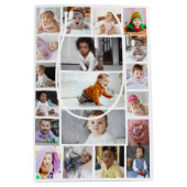 Entwerfen Sie Ihre eigene 19 FotoCollage Mittlere Geschenktüte (Vorderseite)